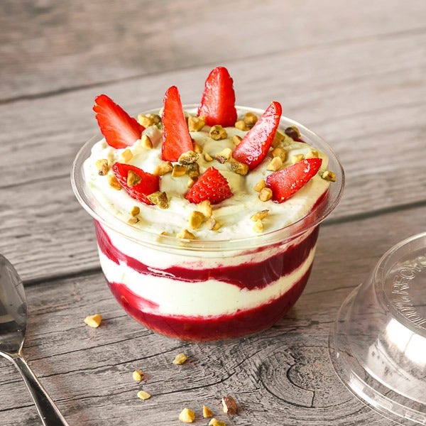 Tiramisù fragola e pistacchio